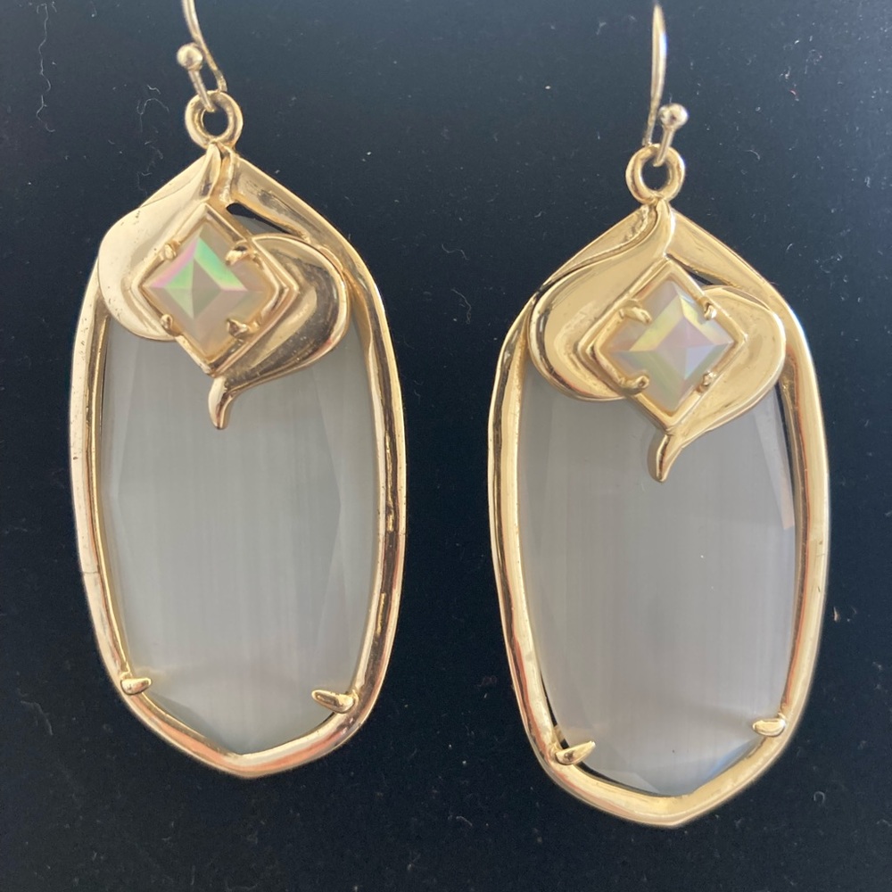 💗Kendra Scott Darby Earrings💗